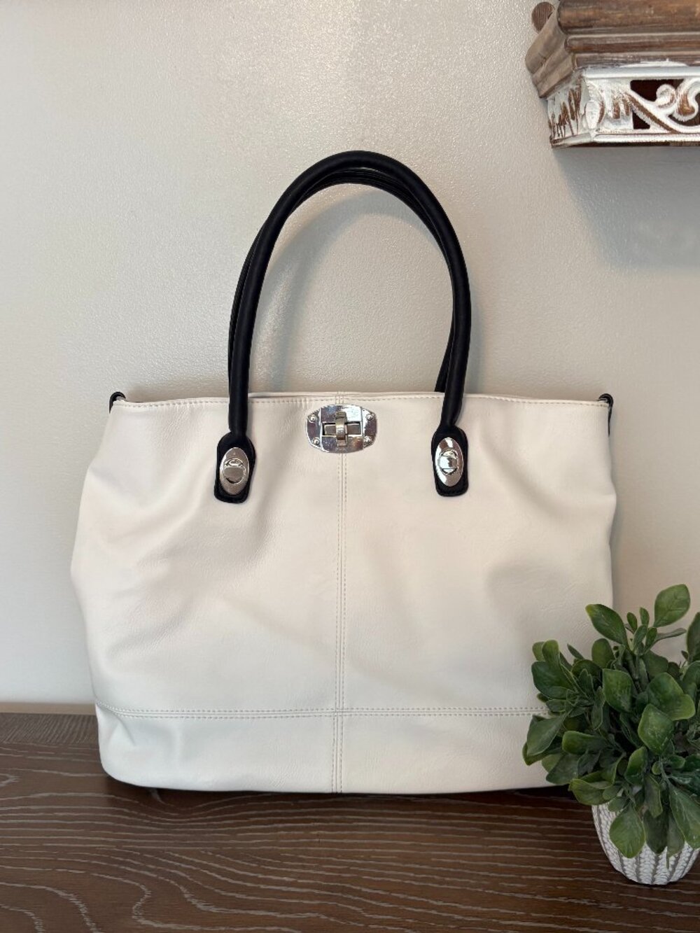 Charming Charlie Black & White Large Shoulder Bag Purse